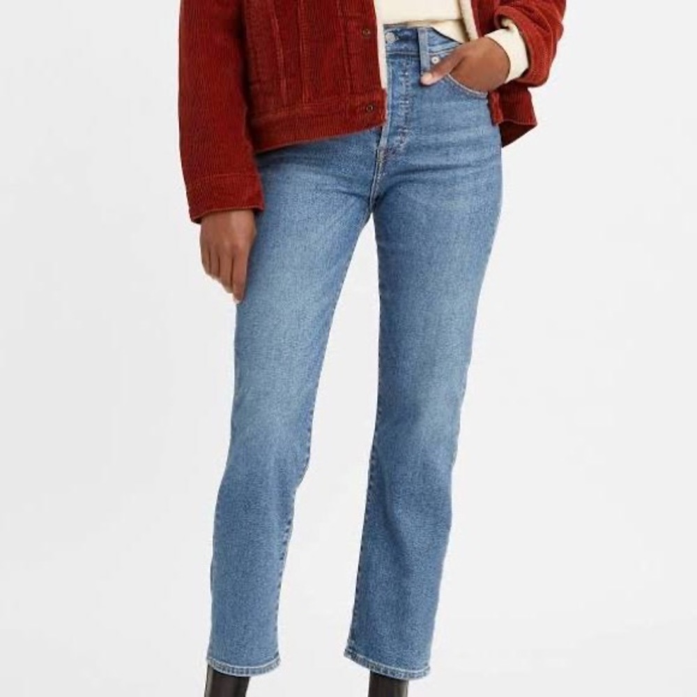 LEVI'S Wedgie Straight Sz 28 Jeans High Rise Denim love in the mist 34964